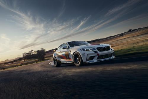 2020 BMW M2 CS Racing (2021) - picture 1 of 6