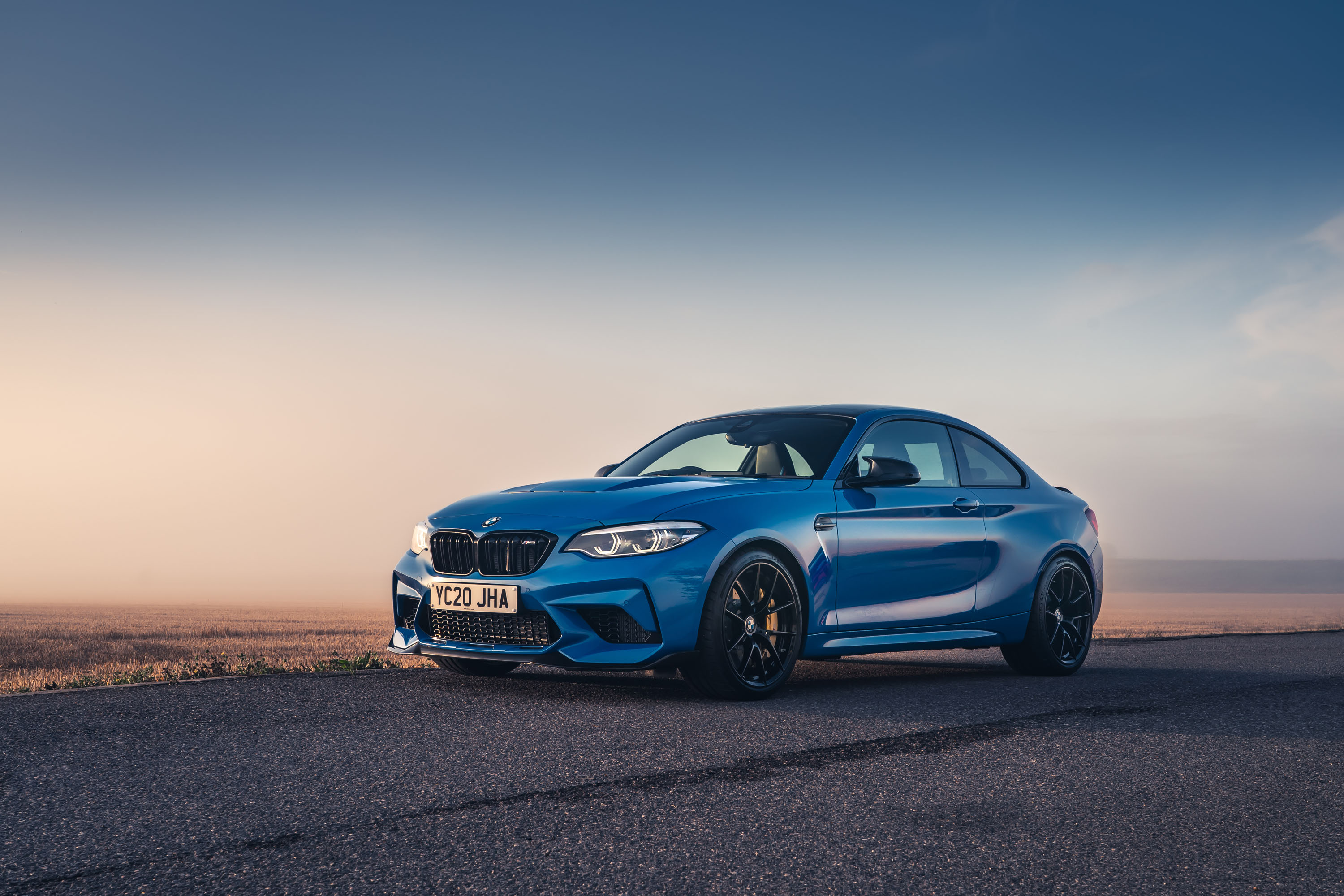 BMW M2 CS