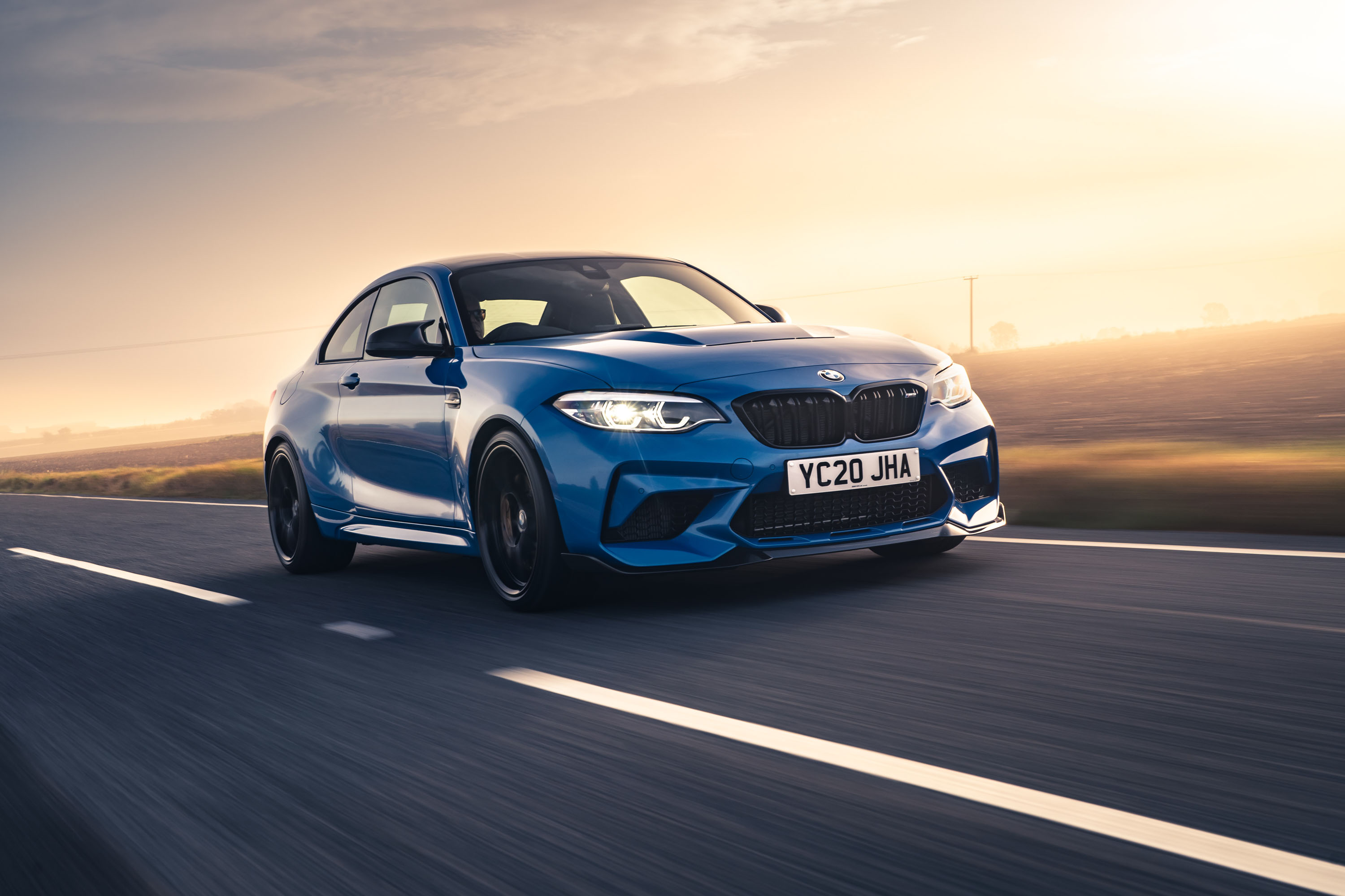 BMW M2 CS