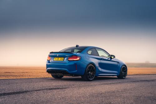 BMW M2 CS (2020) - picture 9 of 16