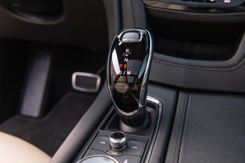 Cadillac XT5 Premium Luxury (2020) - picture 8 of 10