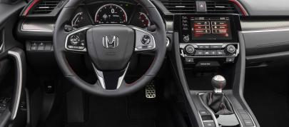 Honda Civic Si Sedan (2020) - picture 12 of 18