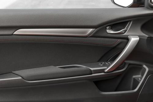 Honda Civic Si Sedan (2020) - picture 16 of 18