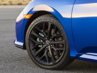 Honda Civic Si Sedan (2020) - picture 10 of 18