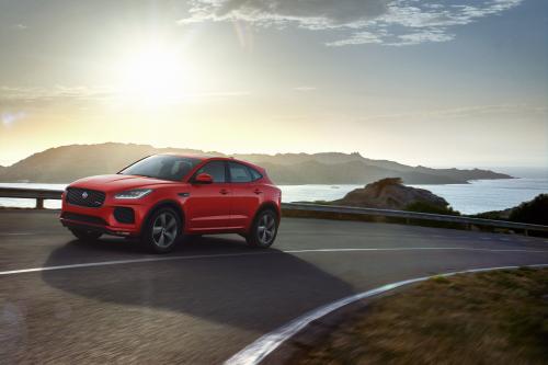 Jaguar F-PACE Checkered Limited Edition (2020) - picture 1 of 5