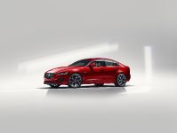 Jaguar XE Sport Sedan (2020) - picture 4 of 10
