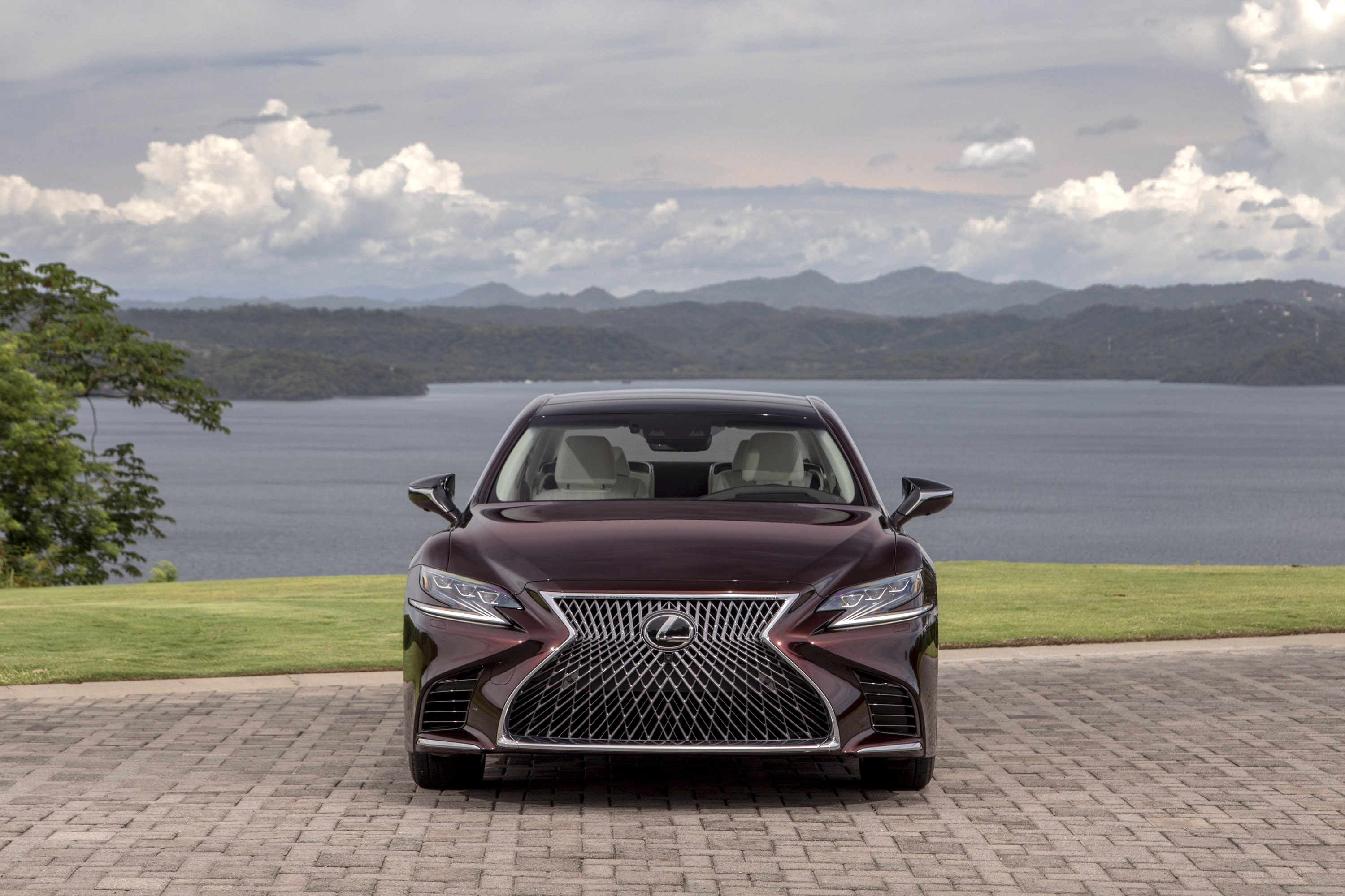 Lexus LS 500 Inspiration Edition