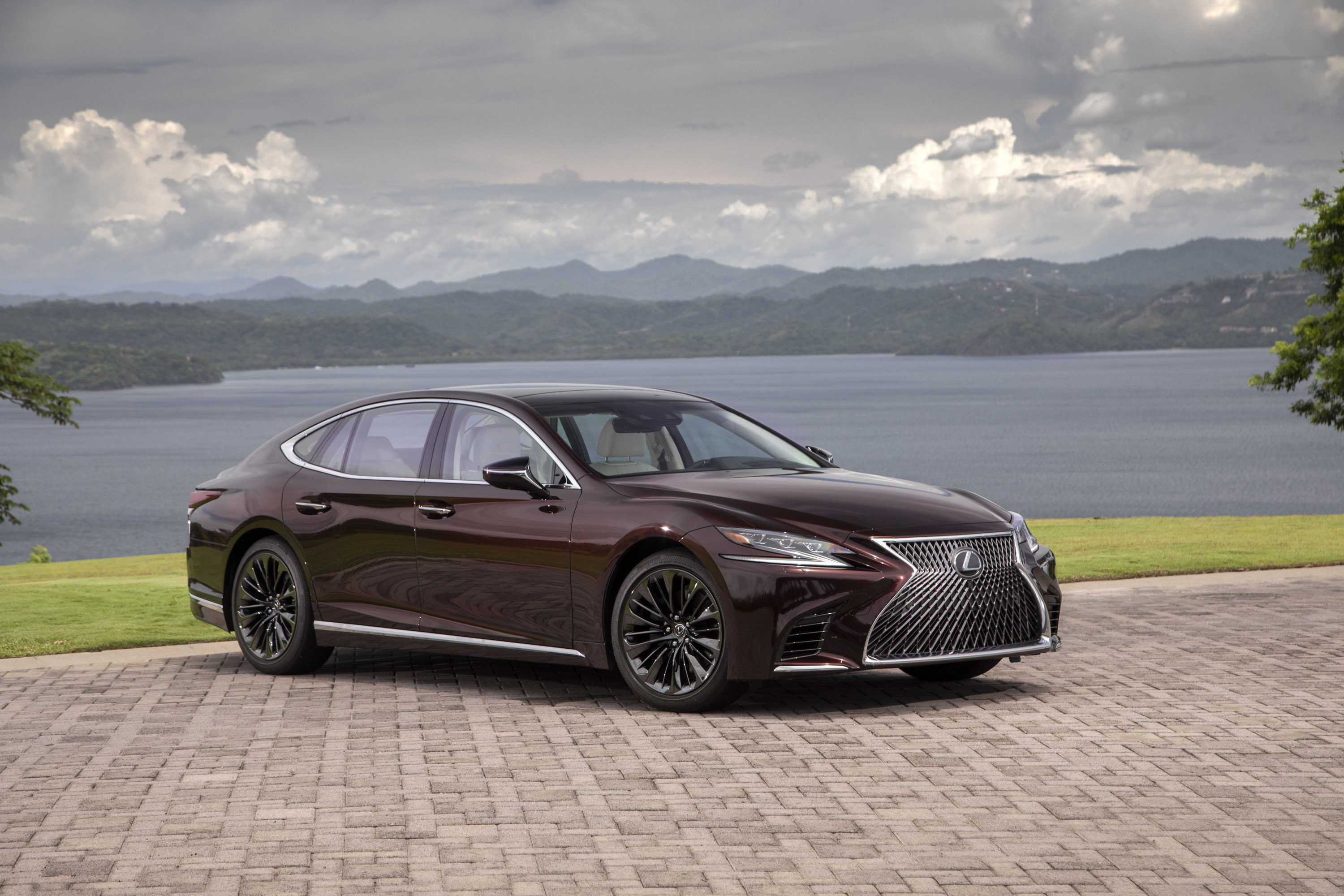 Lexus LS 500 Inspiration Edition