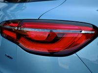 MG LAUNCHES PLUG-IN HYBRID HS SUV (2020)