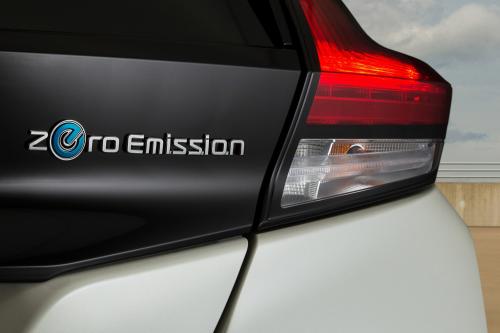 Nissan LEAF (2020) - picture 8 of 10