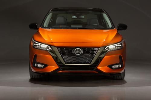 Nissan Sentra (2020) - picture 1 of 10