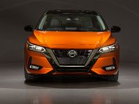 Nissan Sentra (2020) - picture 1 of 10