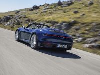 Porsche 911 Carrera 4S Cabrilet (2020) - picture 8 of 10