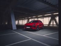 Porsche Macan GTS (2020) - picture 1 of 6