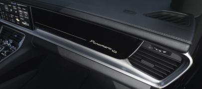 Porsche Panamera 10 Year Edition (2020) - picture 4 of 5