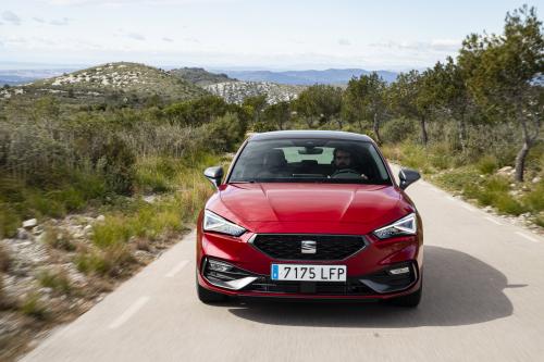 SEAT Leon (2020) - picture 1 of 5