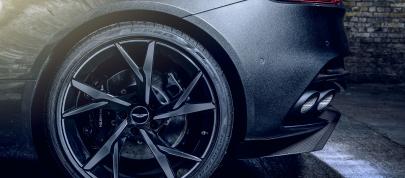 Aston Martin Vantage 007 Edition (2021) - picture 7 of 28