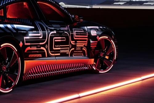 Audi e-tron GT (2021) - picture 1 of 10