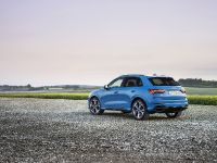 Audi Q3 looks to the future (2021) - picture 3 of 17