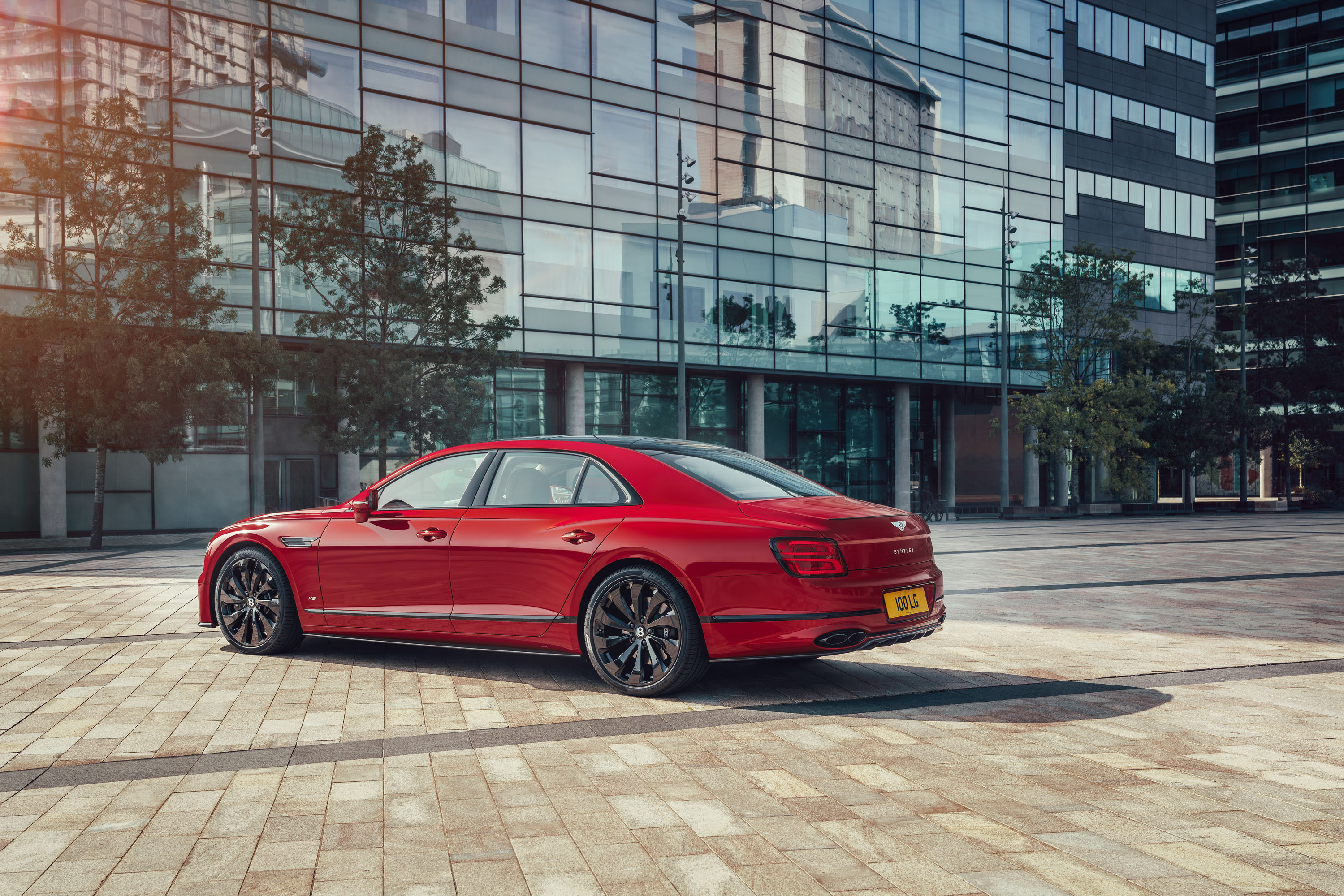 Bentley Flying Spur V8