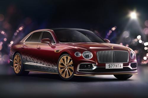 Bentley Santa's Flying Spur (2021) - picture 1 of 5