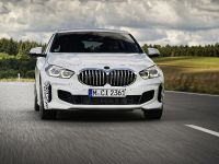 BMW 128ti (2021) - picture 2 of 23
