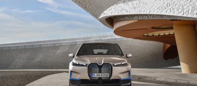 BMW iX (2021) - picture 7 of 65