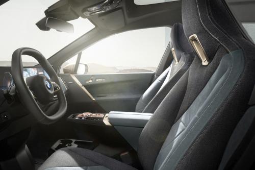 BMW iX (2021) - picture 33 of 65