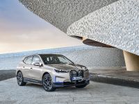 BMW iX (2021) - picture 5 of 65