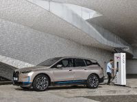 BMW iX (2021) - picture 13 of 65