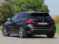 BMW M135i xDrive (2021) - picture 10 of 24