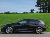 BMW M135i xDrive (2021) - picture 11 of 24