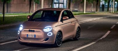 Fiat New 500 (2021) - picture 12 of 40