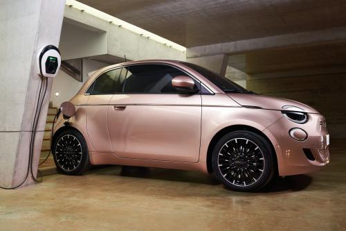 Fiat New 500 (2021) - picture 9 of 40