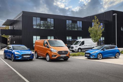 Ford Fiesta and Transit-Tourneo (2021) - picture 1 of 6