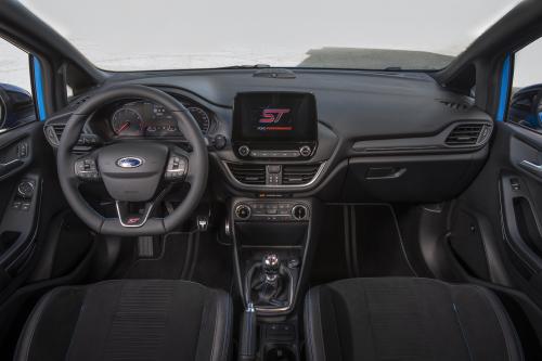 Ford Fiesta ST Edition (2021) - picture 8 of 45