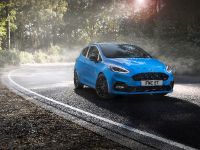 Ford Fiesta ST Edition (2021) - picture 1 of 45