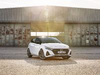Hyundai i20 N Line (2021) - picture 1 of 8