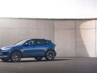 Jaguar E-PACE new (2021) - picture 4 of 41