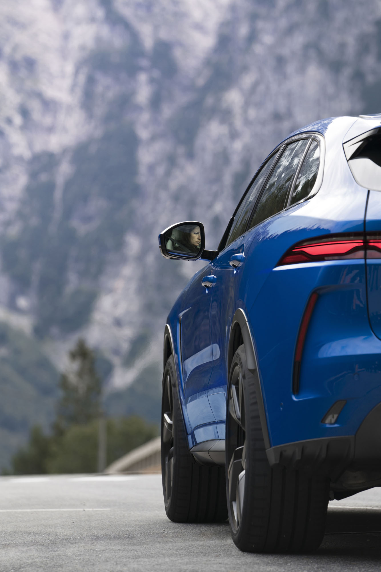 Jaguar F-PACE SVR