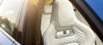 Jaguar F-PACE SVR (2021) - picture 15 of 24