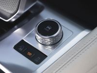 Jaguar F-PACE SVR (2021) - picture 19 of 24