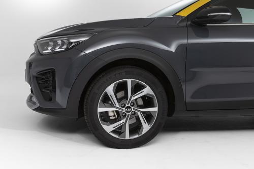 KIA Stonic GT-Line (2021) - picture 8 of 23