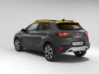 KIA Stonic GT-Line (2021) - picture 3 of 23