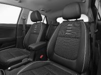 KIA Stonic GT-Line (2021) - picture 18 of 23