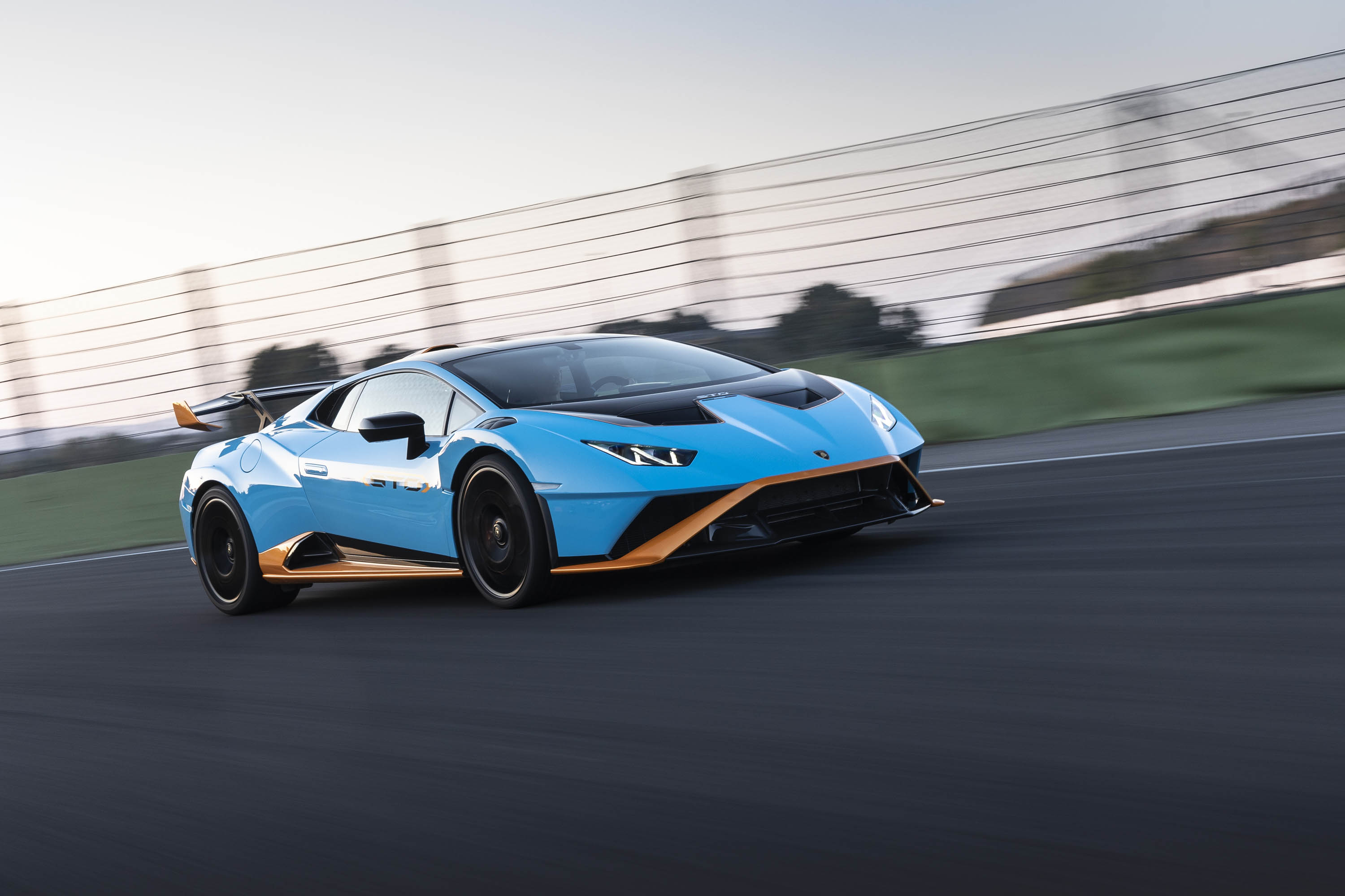 Lamborghini Huracan STO