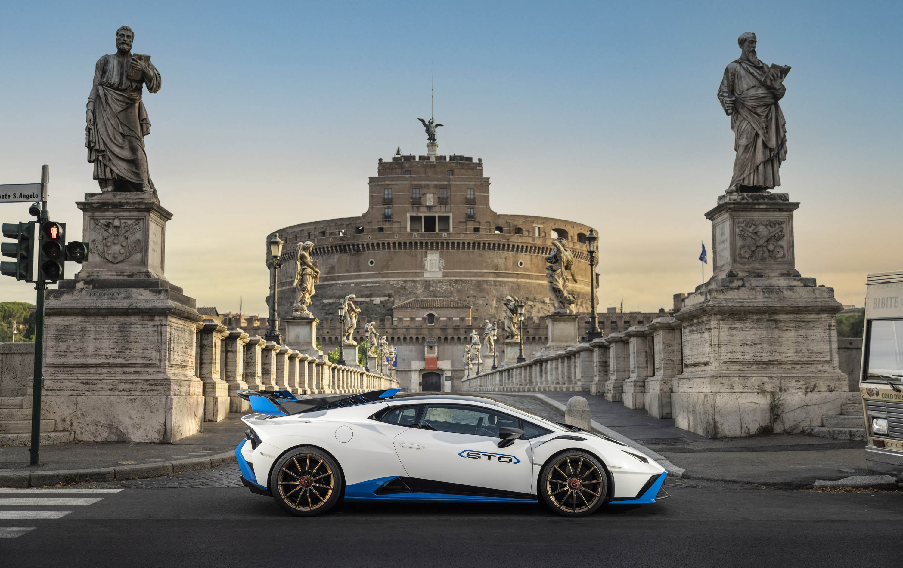 Lamborghini Huracan STO