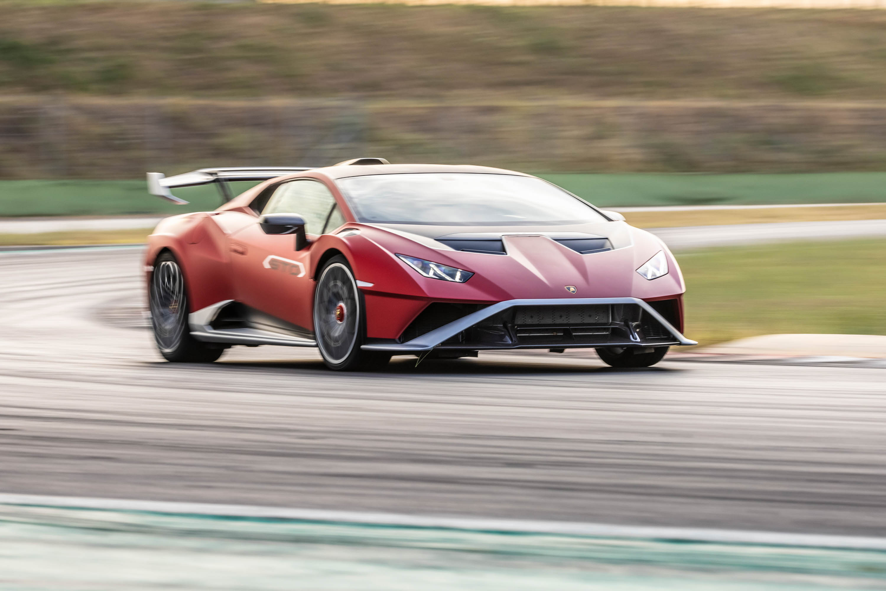 Lamborghini Huracan STO