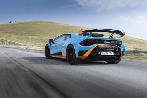 Lamborghini Huracan STO (2021) - picture 16 of 80