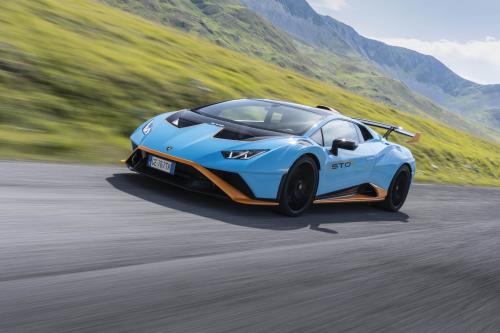 Lamborghini Huracan STO (2021) - picture 17 of 80